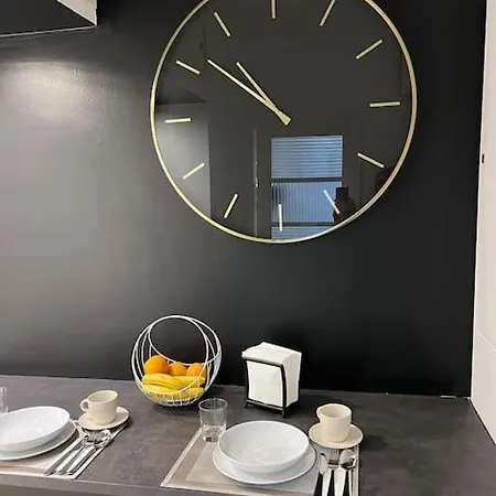 Luxury With Terrace Near Arco Della Pace Apartment Mailand